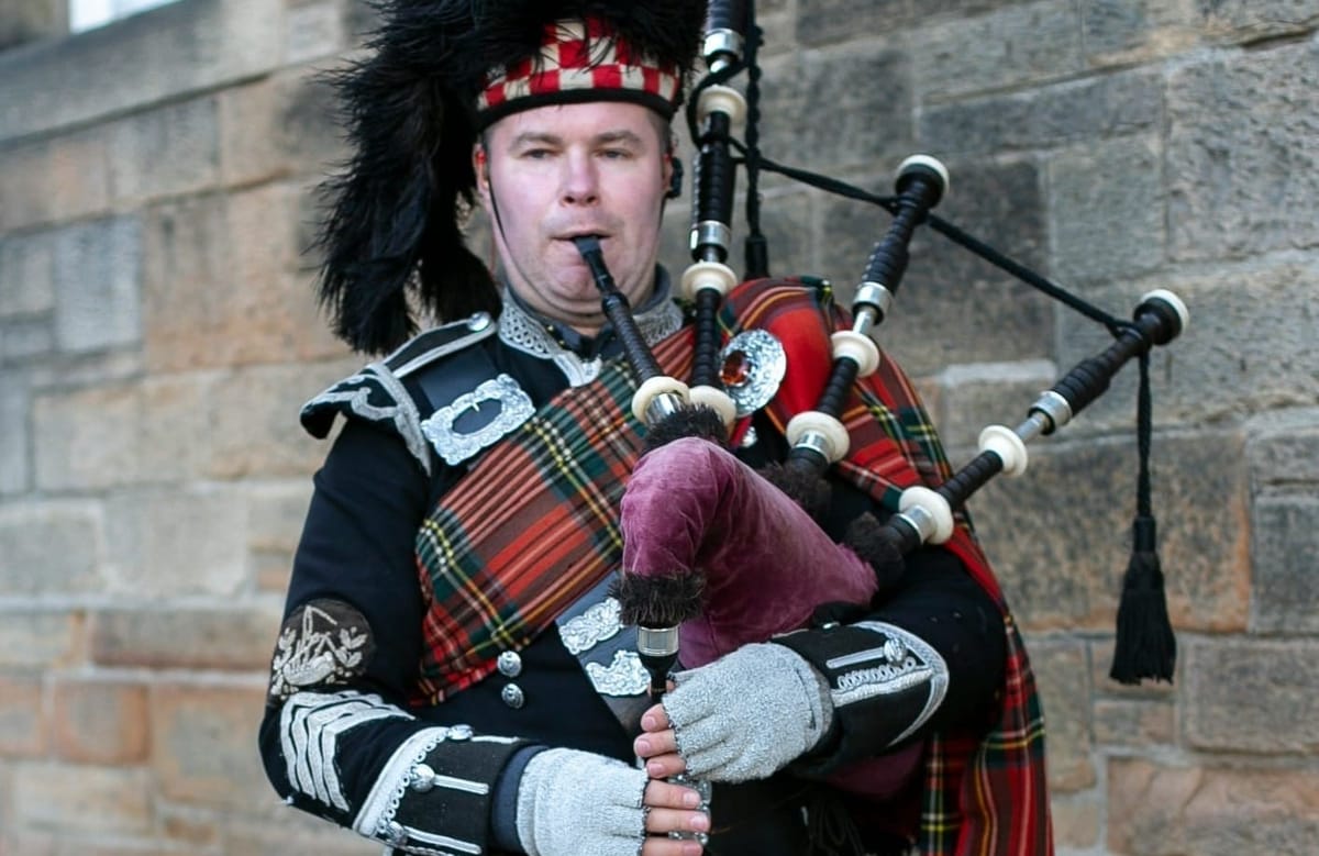 Unclear if Bagpiper Excellent or Terrible
