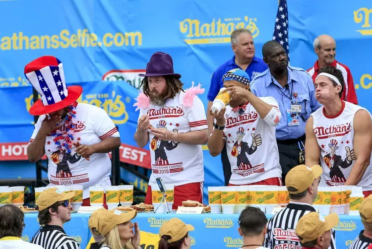 Area Stoner Accidentally Enters, Wins Hot Dog Eating Contest