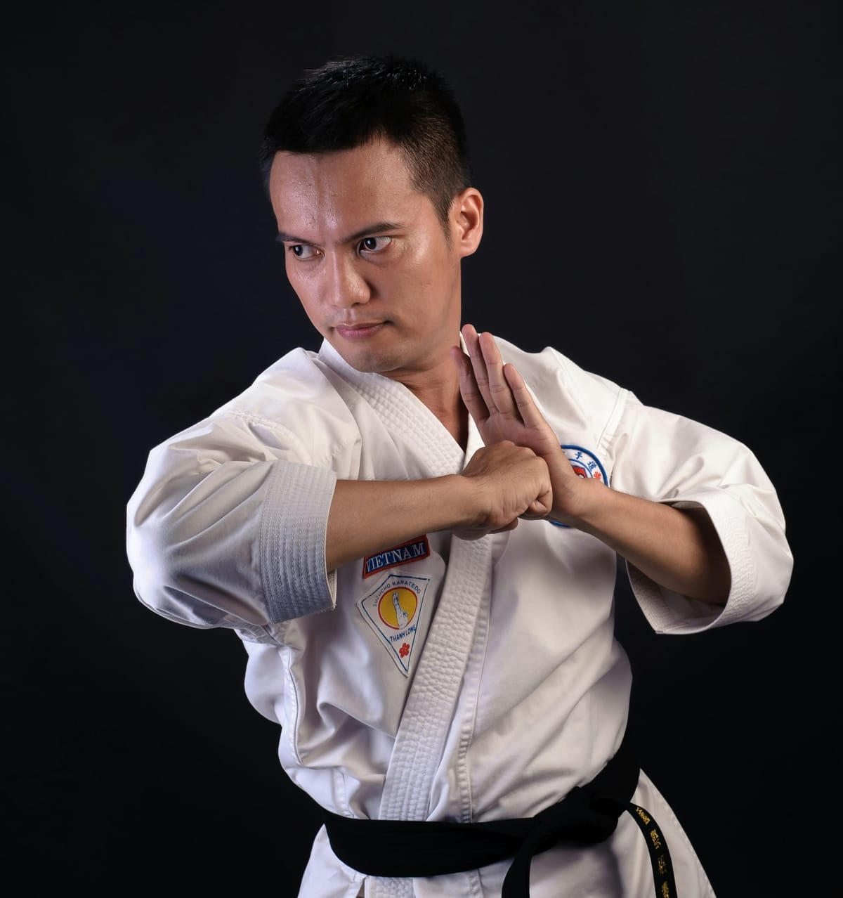 Supposed Black Belt Can't Even Perform Basic Fireball