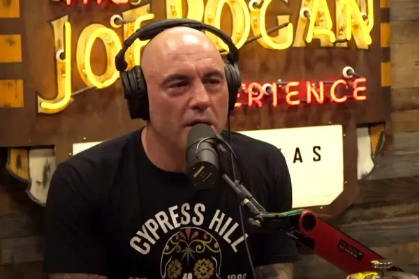 Joe Rogan Fans Stunned as Host Questions Guest’s Conspiracy Theory